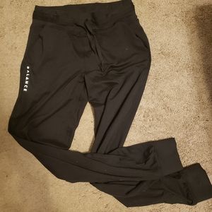 Balance Athletica joggers, Black, M